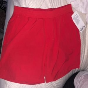 lululemon men’s waterproof shorts